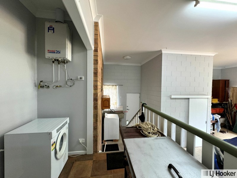 32 Luff Street, Hull Heads QLD 4854