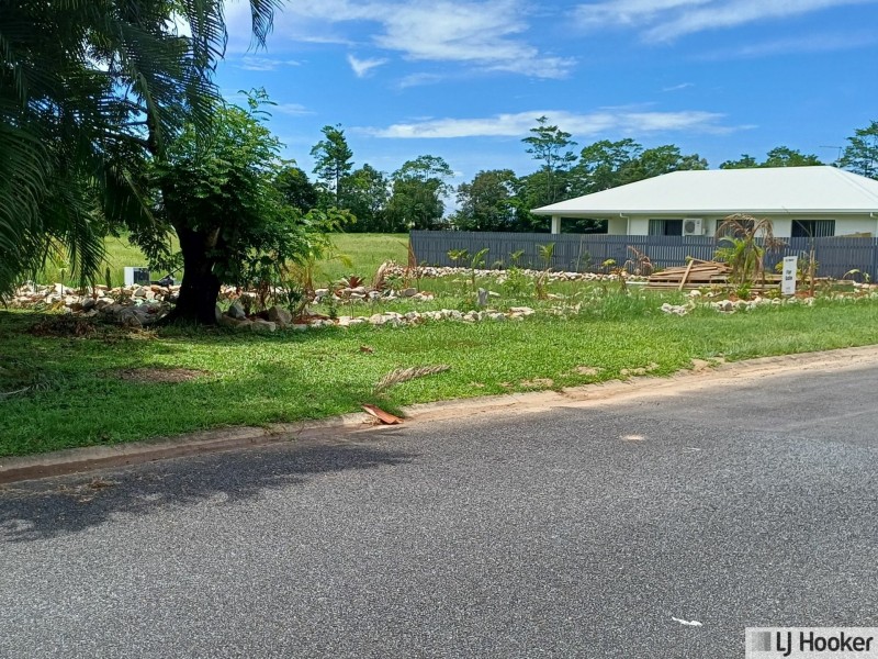 40 Campbell Street, Tully QLD 4854