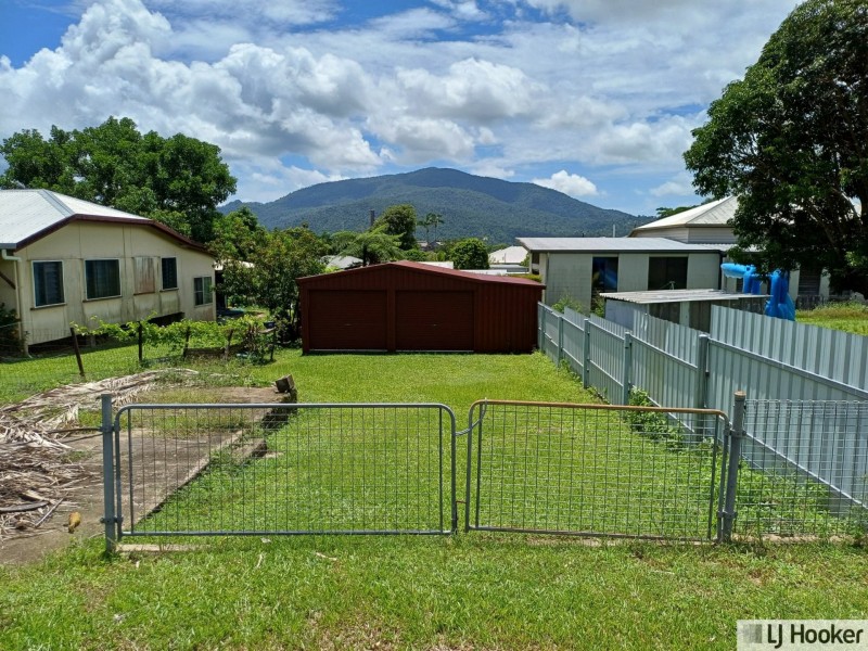 8 Mars Street, Tully QLD 4854