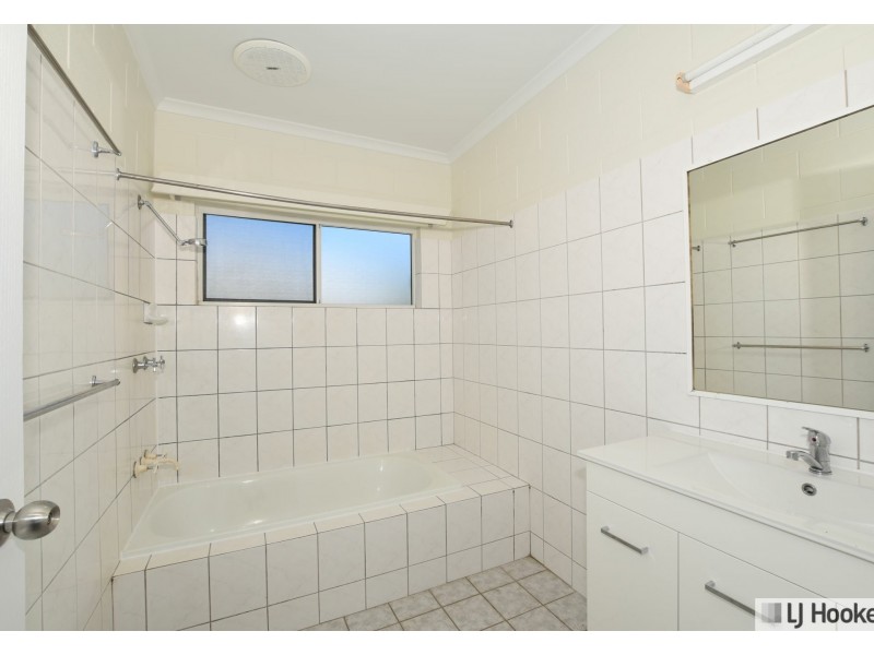 102 Tully Heads Road, Tully Heads QLD 4854