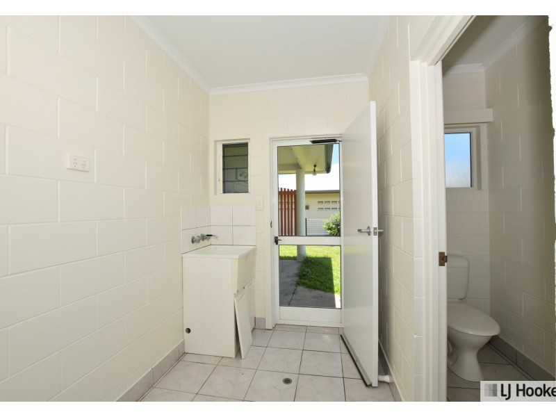 102 Tully Heads Road, Tully Heads QLD 4854