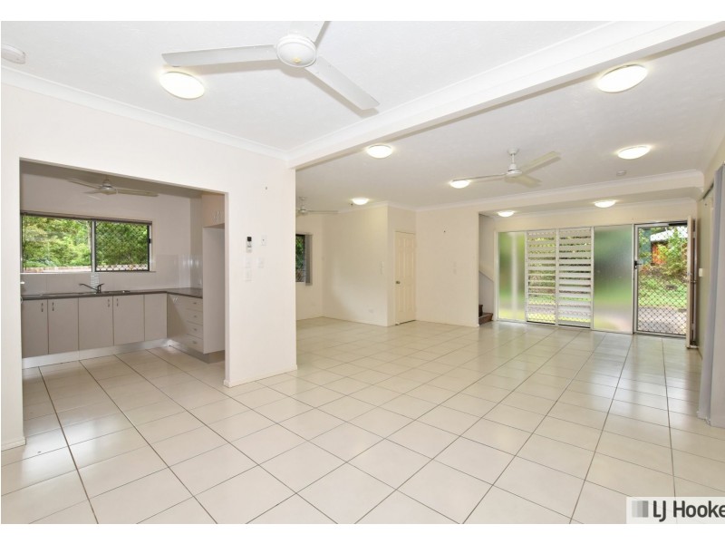 50 Maple Terrace, Tully QLD 4854
