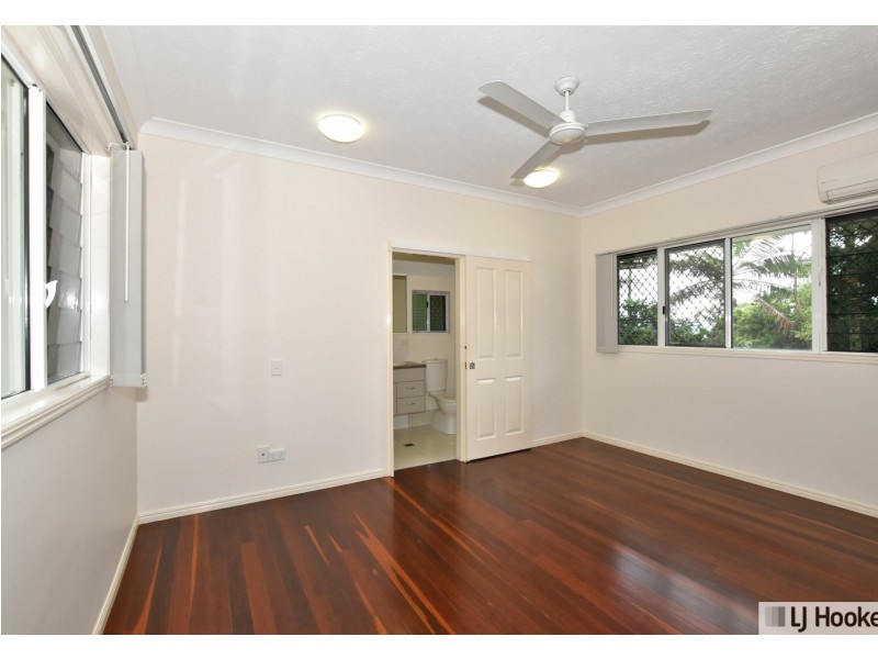 50 Maple Terrace, Tully QLD 4854