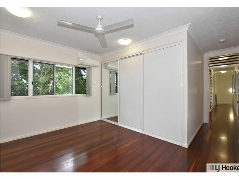50 Maple Terrace, Tully QLD 4854