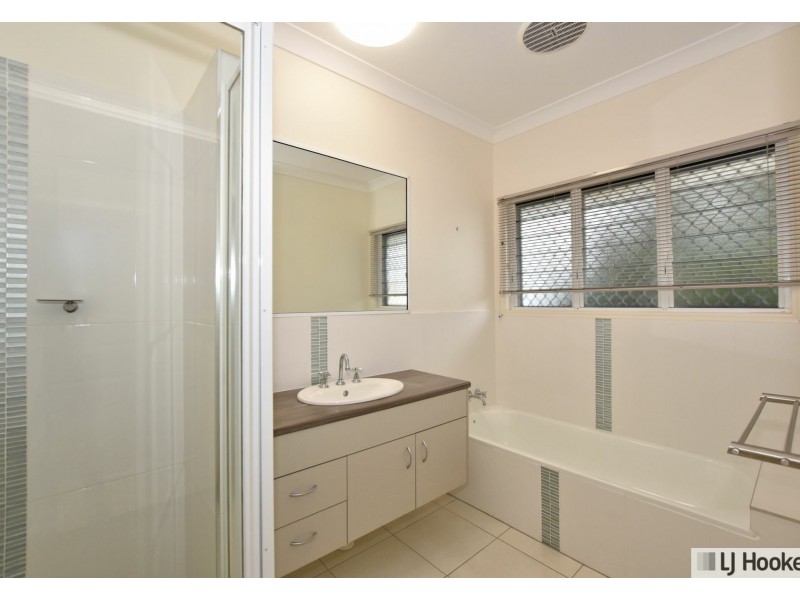 50 Maple Terrace, Tully QLD 4854