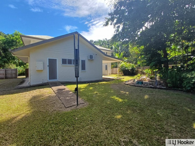 50 Maple Terrace, Tully QLD 4854