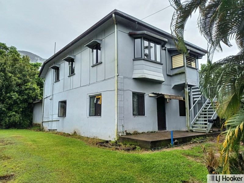 Unit 1 & 2/7 Blackman Street, Tully QLD 4854