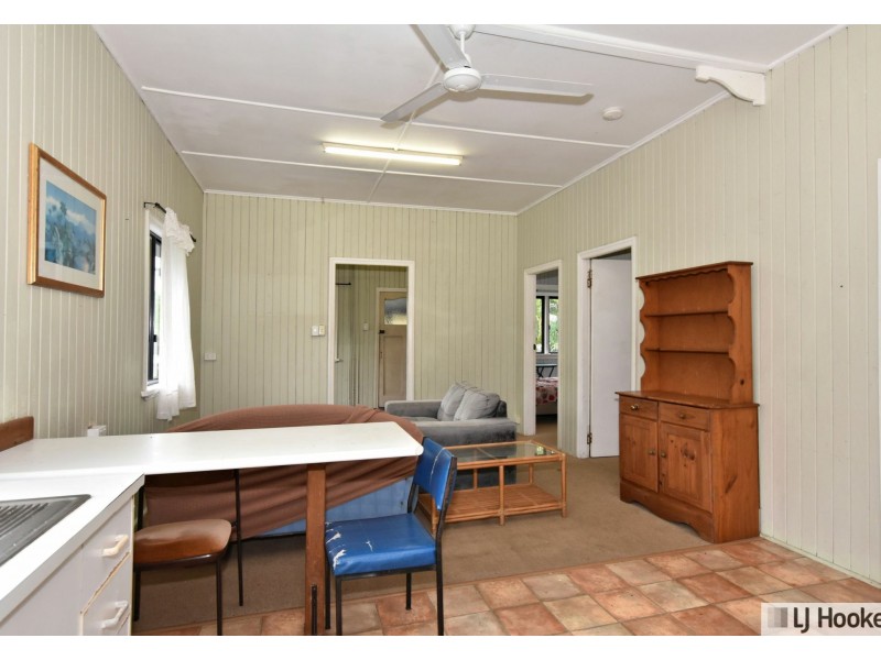 Unit 1 & 2/7 Blackman Street, Tully QLD 4854