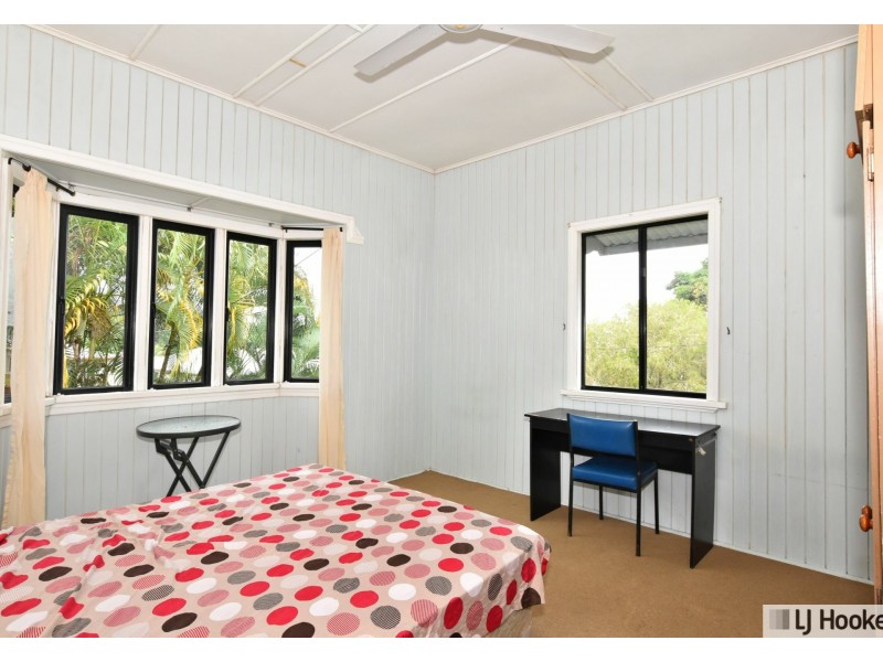 Unit 1 & 2/7 Blackman Street, Tully QLD 4854