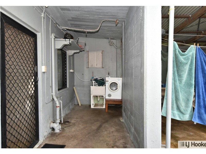 Unit 1 & 2/7 Blackman Street, Tully QLD 4854