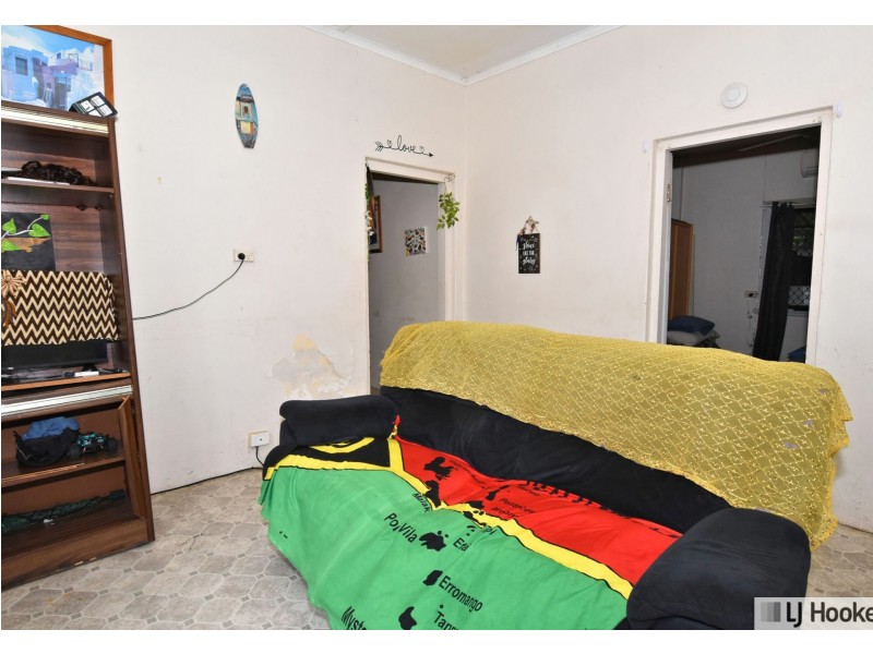 Unit 1 & 2/7 Blackman Street, Tully QLD 4854