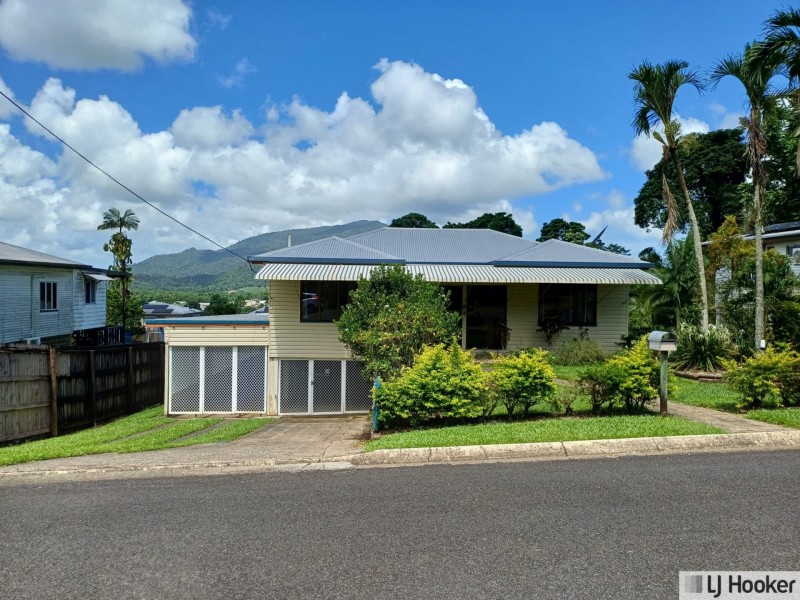 11 Geddes Street, Tully QLD 4854