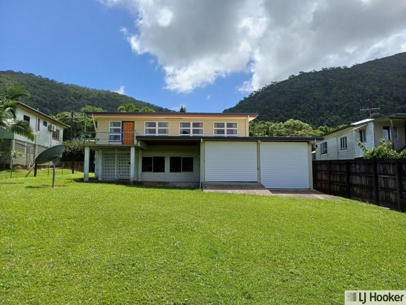 11 Geddes Street, Tully QLD 4854