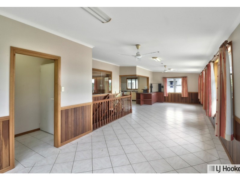 11 Geddes Street, Tully QLD 4854
