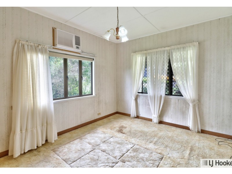 11 Geddes Street, Tully QLD 4854