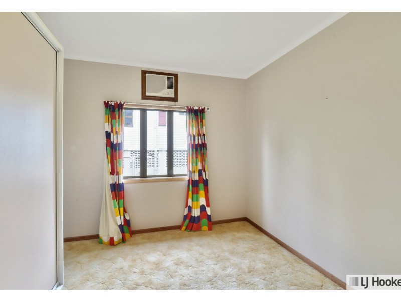 11 Geddes Street, Tully QLD 4854