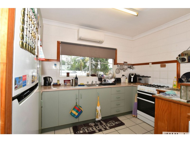 Unit 3/231 Victoria Street, Cardwell QLD 4849