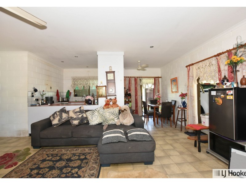 13 Buccaneer Street, South Mission Beach QLD 4852
