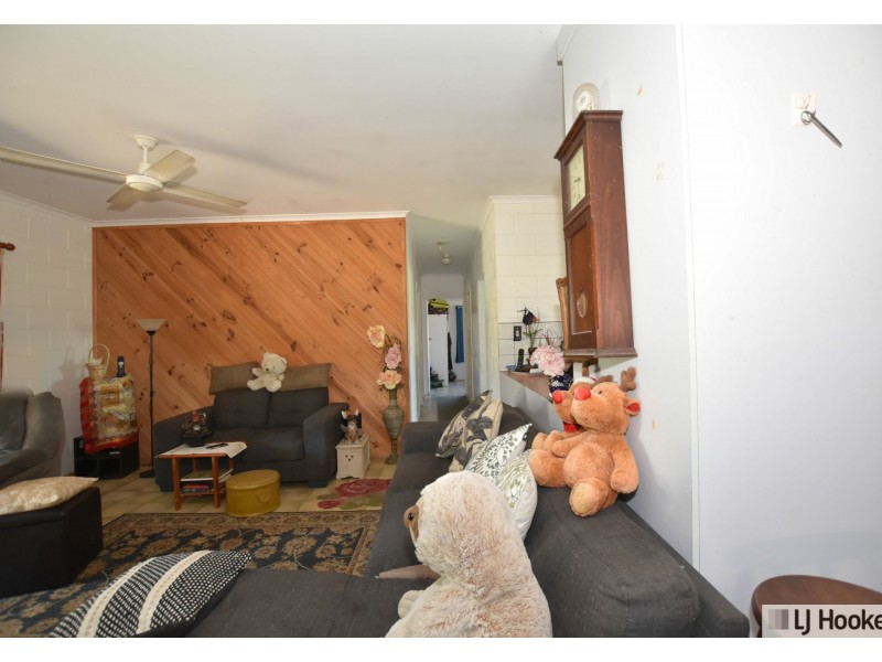 13 Buccaneer Street, South Mission Beach QLD 4852