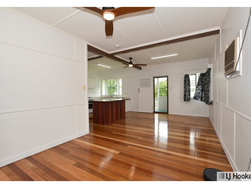 8 Cairns Street, Tully QLD 4854