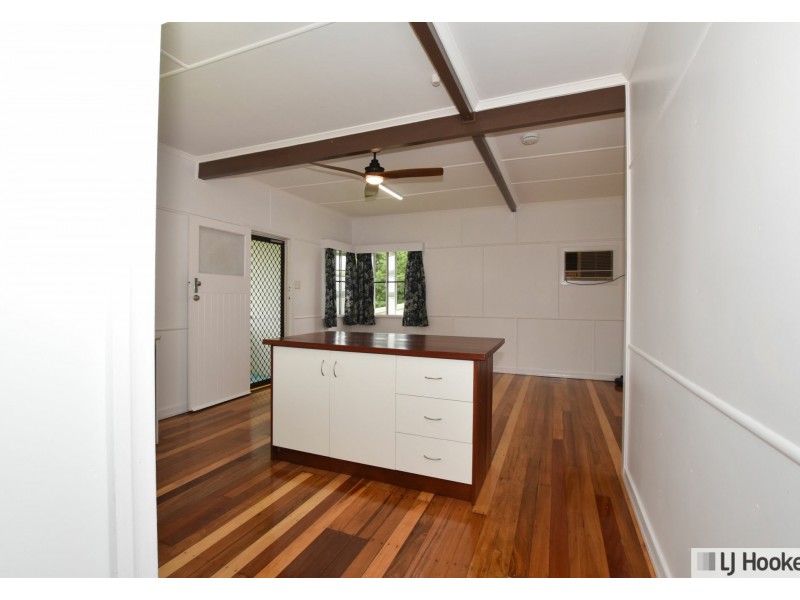 8 Cairns Street, Tully QLD 4854