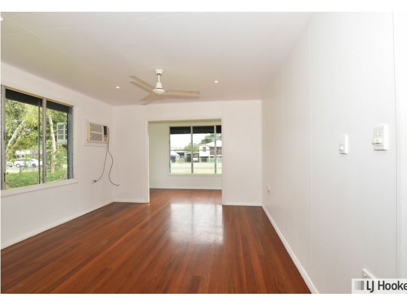 8 King Street, Tully QLD 4854