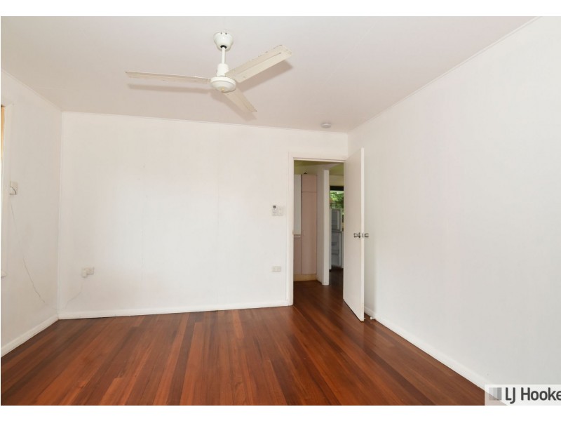 8 King Street, Tully QLD 4854