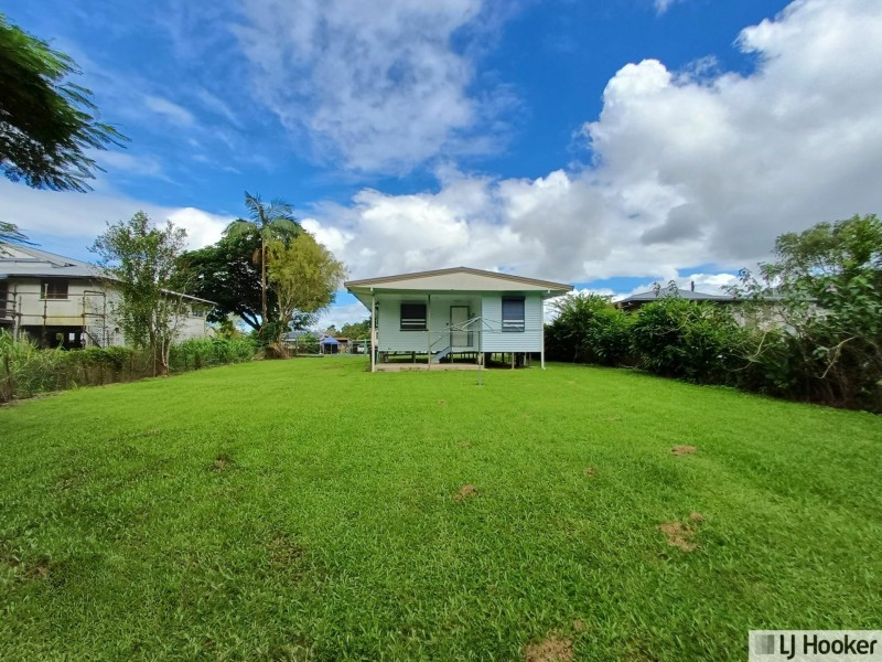 8 King Street, Tully QLD 4854