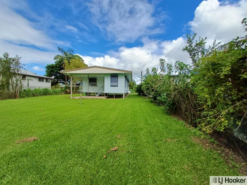 8 King Street, Tully QLD 4854
