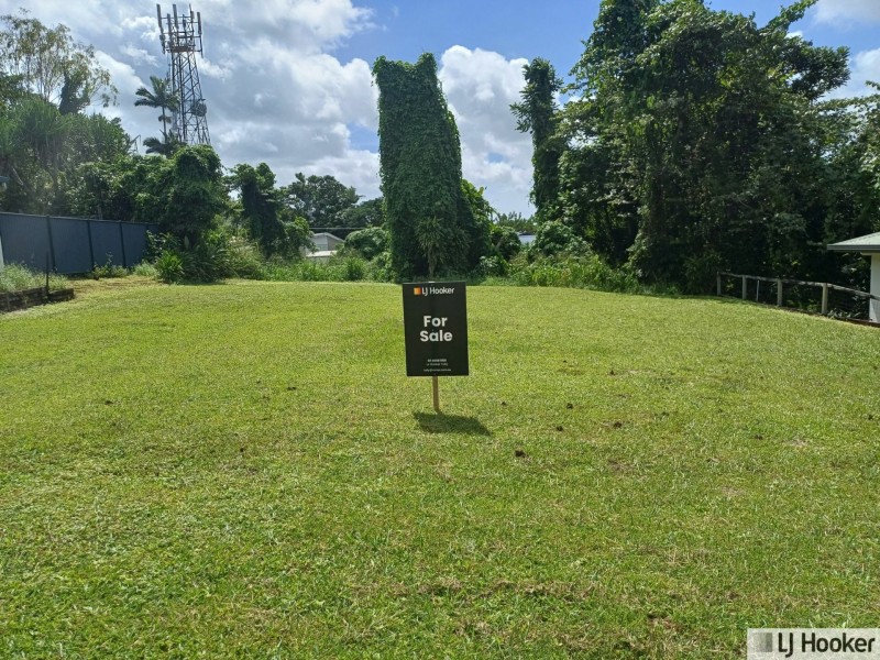 14 Parmeter Street, Tully QLD 4854