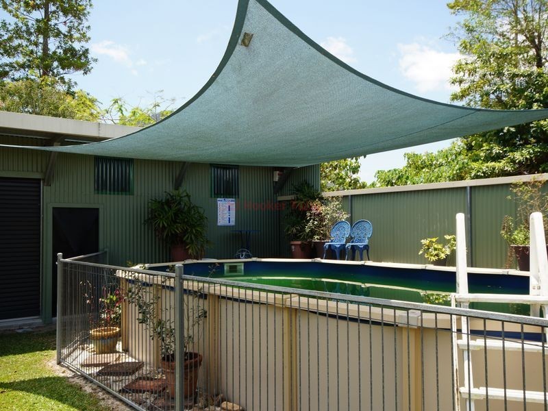 135 Bryant Street, Tully QLD 4854