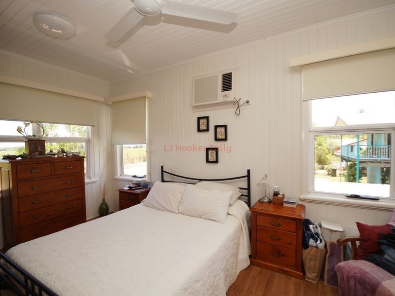 135 Bryant Street, Tully QLD 4854