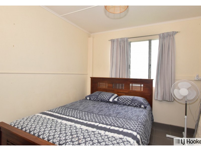 23 Hyatt Street, Tully QLD 4854