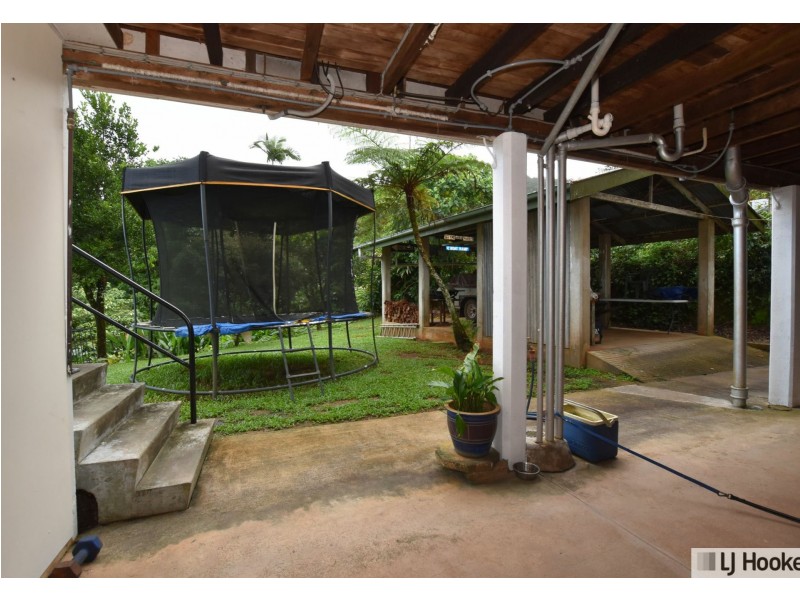 23 Hyatt Street, Tully QLD 4854