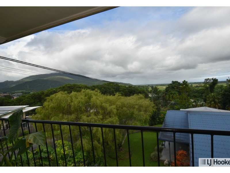 23 Hyatt Street, Tully QLD 4854