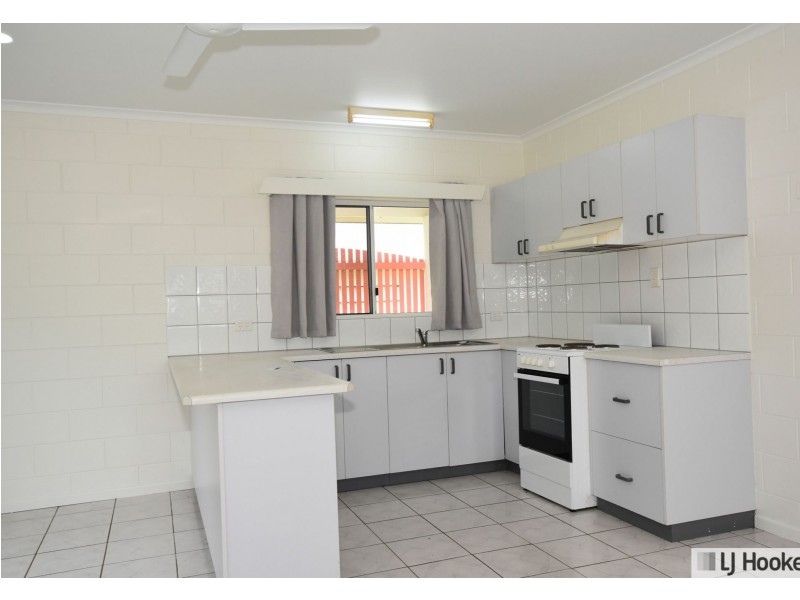 102 Tully Heads Road, Tully Heads QLD 4854