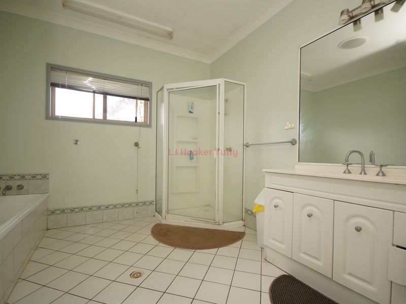 4 Hielscher Street, Tully QLD 4854