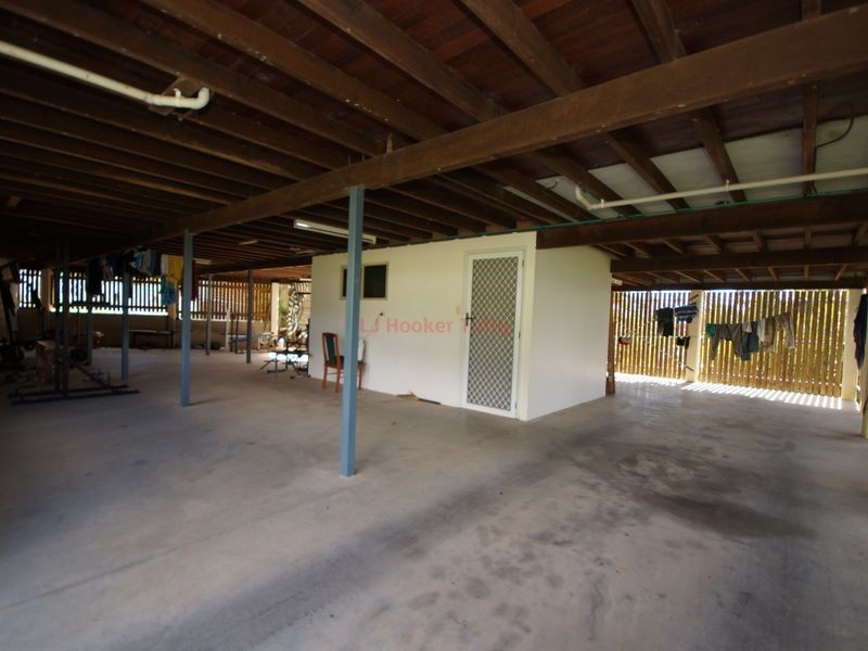 4 Hielscher Street, Tully QLD 4854