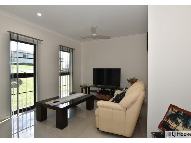 46 Pease Street, Tully QLD 4854