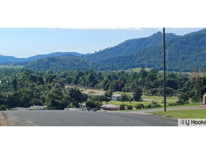 46 Pease Street, Tully QLD 4854