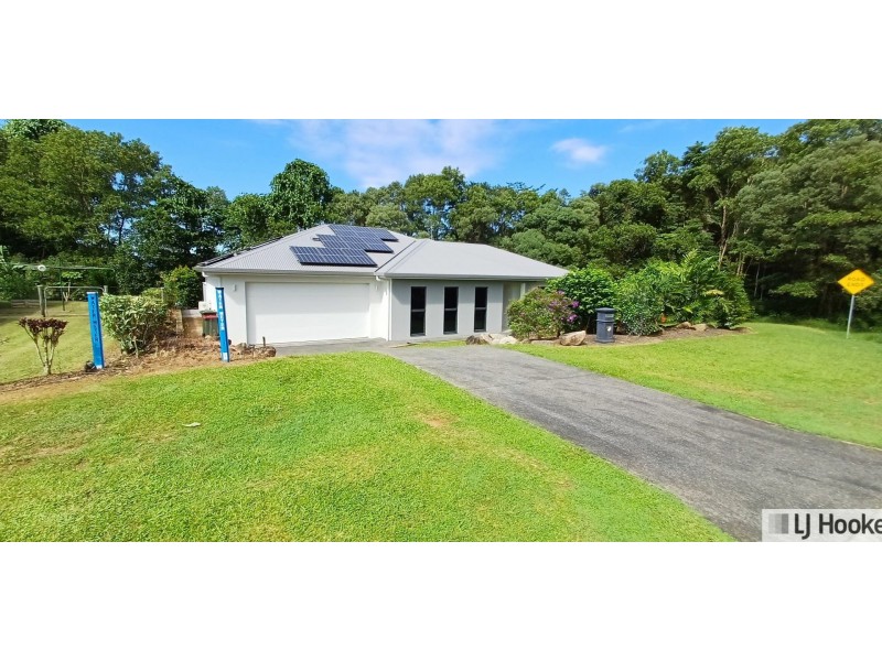 46 Pease Street, Tully QLD 4854