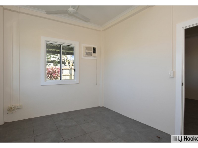 1/26 Curtis Street, Tully QLD 4854