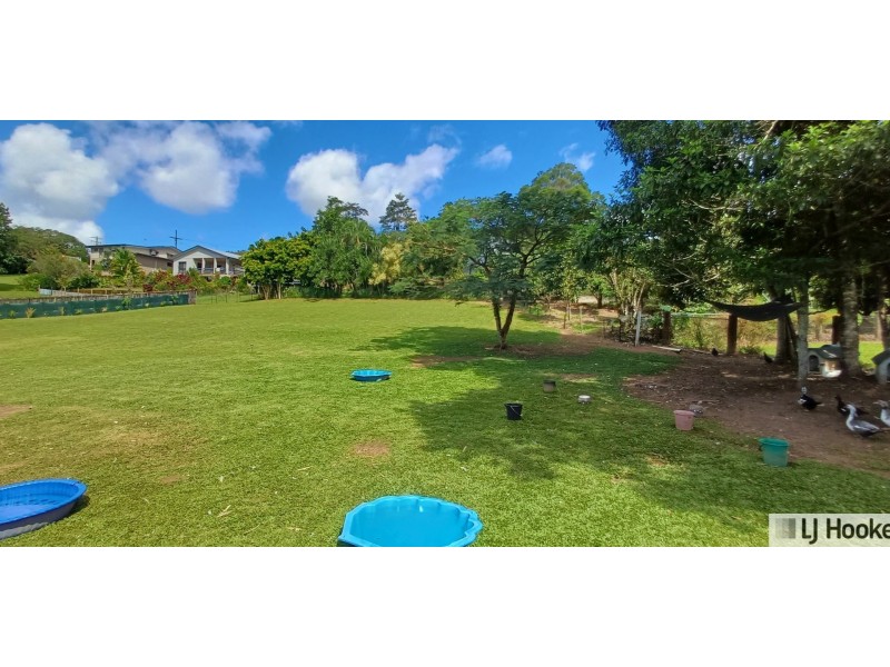19B Bamber Street, Tully QLD 4854