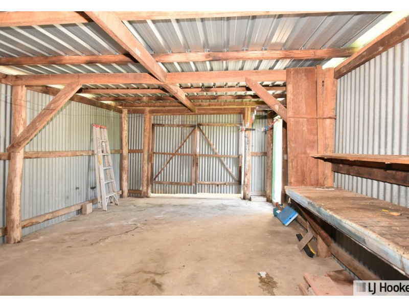 21 Wilson Street, El Arish QLD 4855