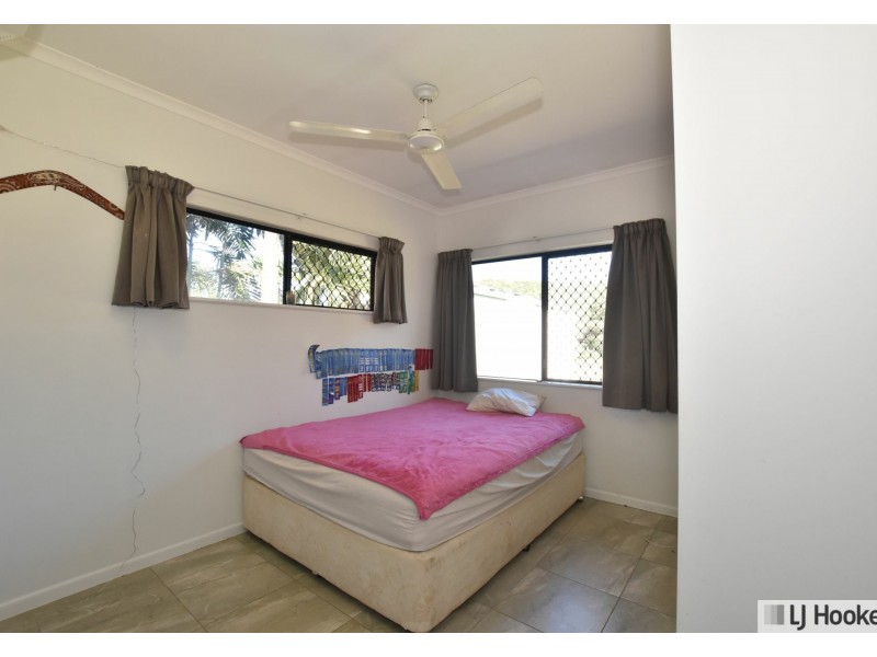 29 Taylor street, Tully Heads QLD 4854