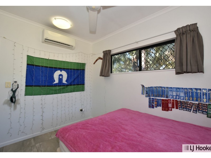 29 Taylor street, Tully Heads QLD 4854