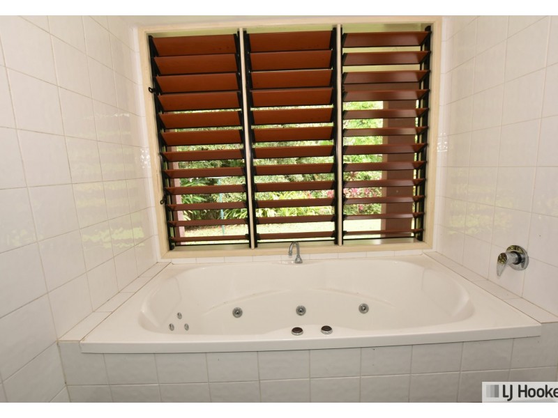 856 East Feluga Road, East Feluga QLD 4854