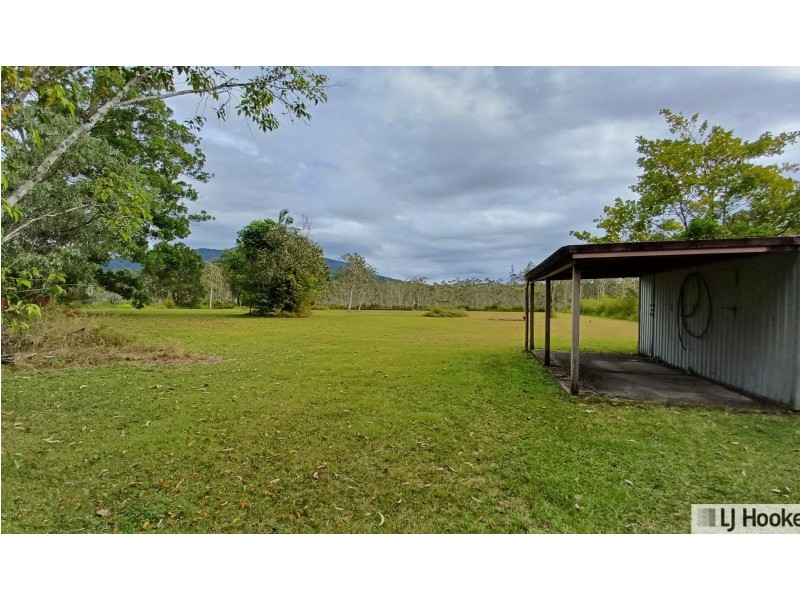 856 East Feluga Road, East Feluga QLD 4854