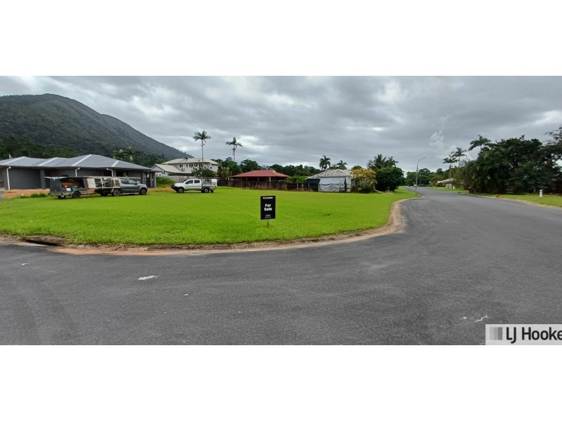 2 Gourley Street, Tully QLD 4854