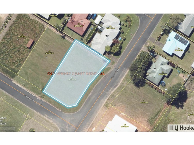 2 Gourley Street, Tully QLD 4854